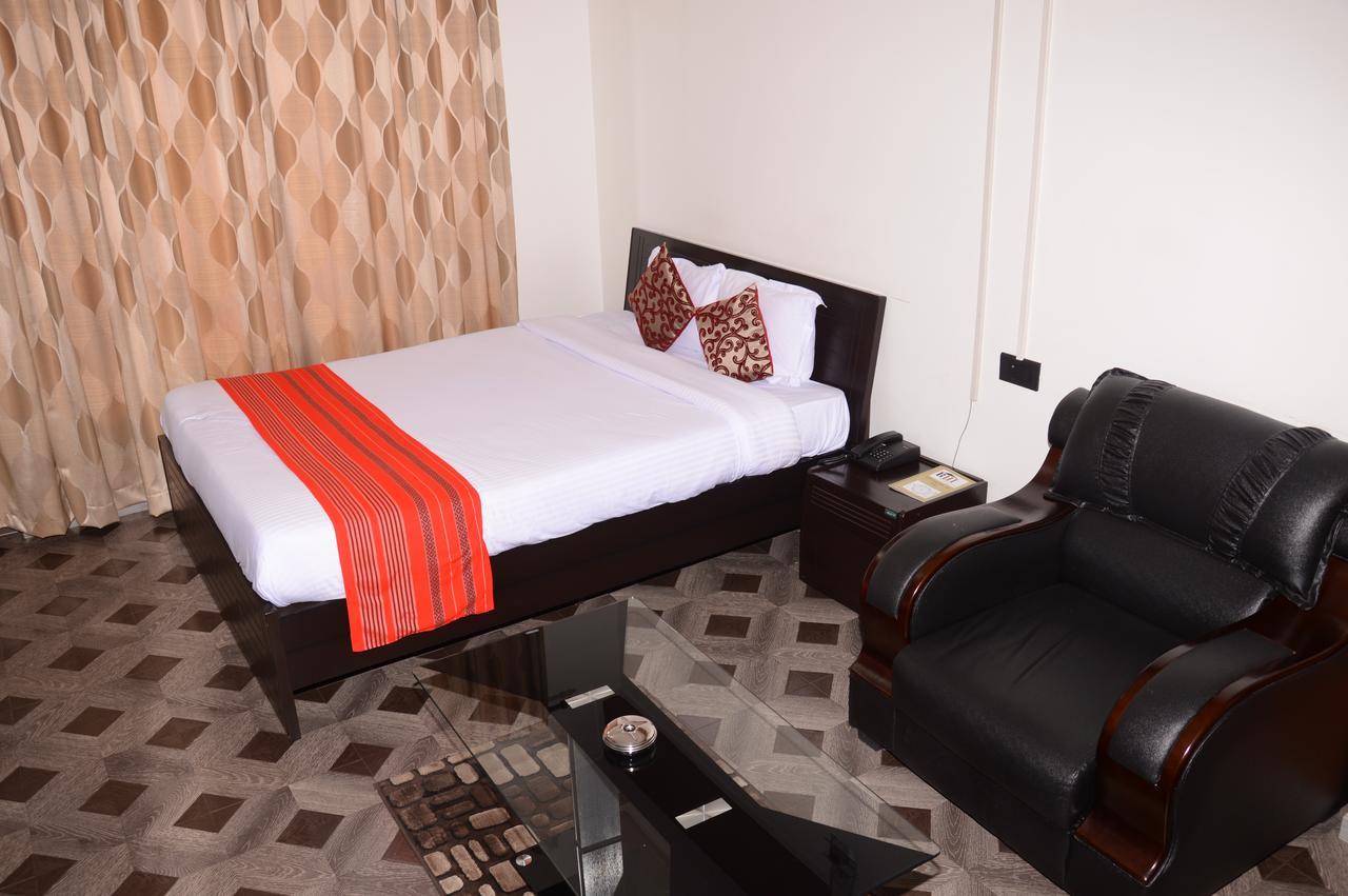 Best Holiday Inn Shillong Exterior photo
